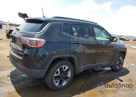 2017 Jeep Compass Trailhawk из США, поврежденный, VIN 3C4NJDDB4HT636215